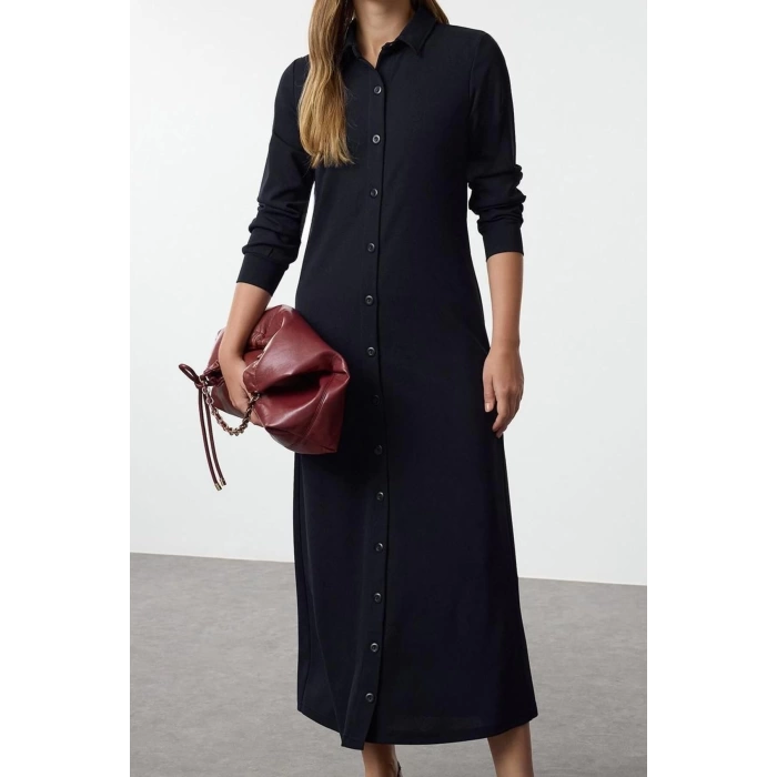 Women Fashion Stylish Hijab Midi Length Crew Neck Relaxed Buttoned Knitted Dress