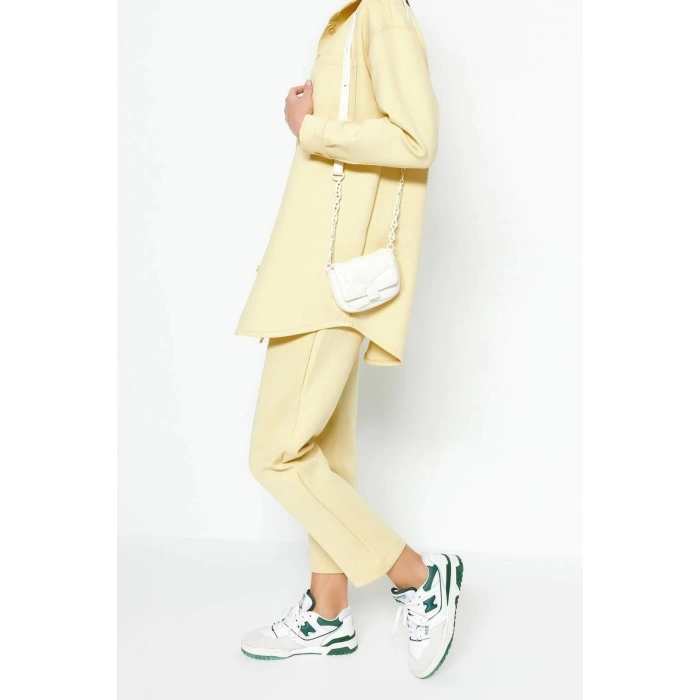 Women Fashion Stylish Regular Length Long Sleeve Pocket Detailed Scuba Diver Knitted Shirt-Pants Set