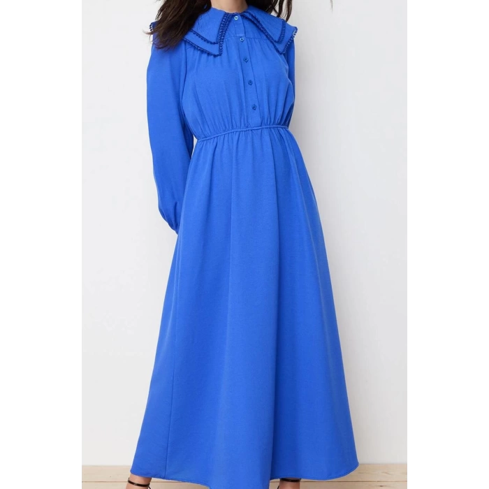Kadın Moda Şık Tesettür Maxi Boy Bebe Yaka Regular lı Keten Görünümlü Dokuma Elbise