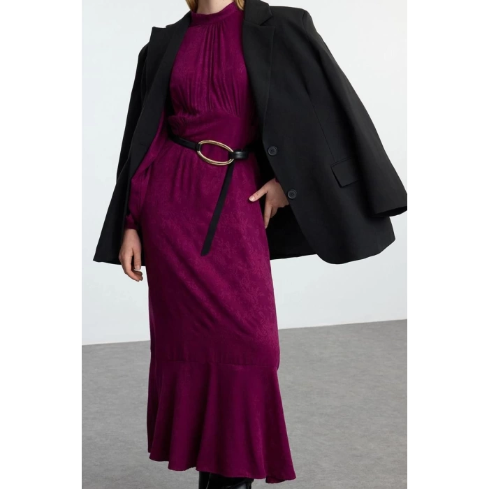 Women Fashion Stylish Hijab Maxi Length Crew Neck Regular Jacquard Floral Woven Dress