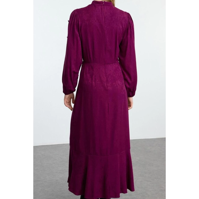 Women Fashion Stylish Hijab Maxi Length Crew Neck Regular Jacquard Floral Woven Dress