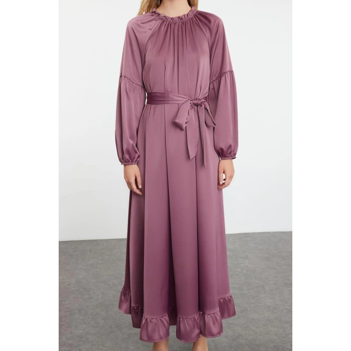 Women Fashion Stylish Hijab Maxi Length Stand Collar Regular Satin Belt Detailed Woven Dress
