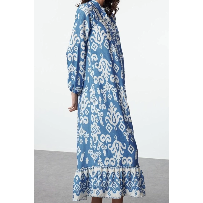 Women Fashion Stylish Hijab Maxi Length Judge Collar Regular Shawl Patterned Linen Look Woven Dress