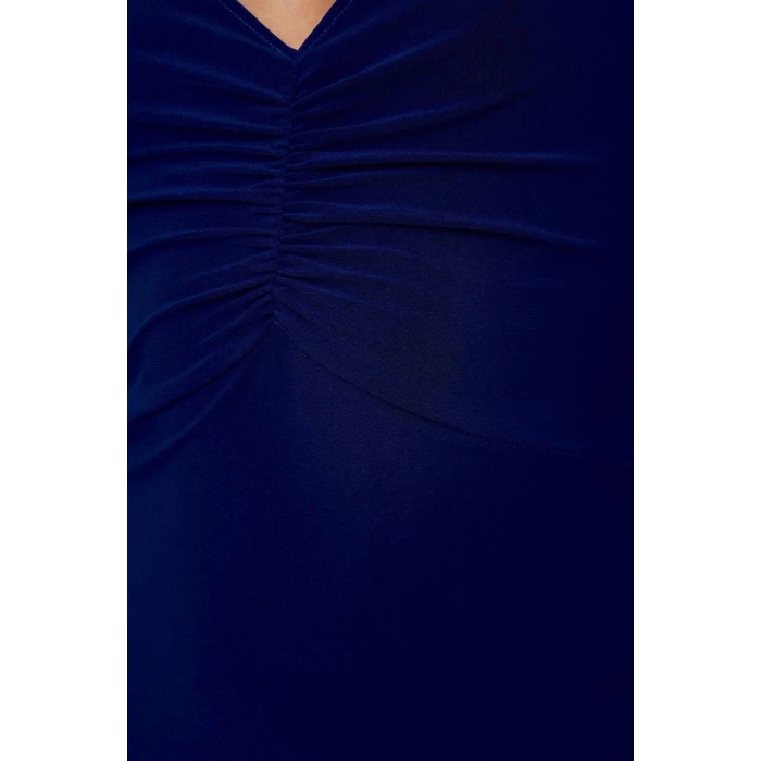 Women Fashion Stylish Midi Length Crew Neck Fitted Bodycon Cut Out Window Detail Knitted Dress