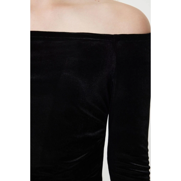 Women Fashion Stylish Midi Length Carmen Collar Fitted Body Knitted Velvet Dress