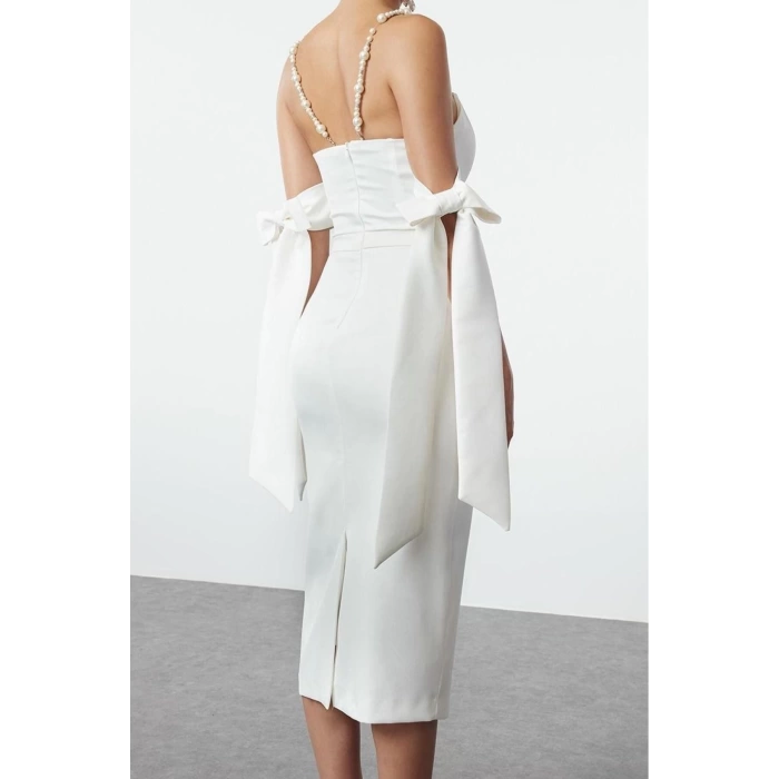 Kadın Moda Şık Midi Boy Kare Yaka Fitted Kol Detaylı Saten Dokuma Elbise