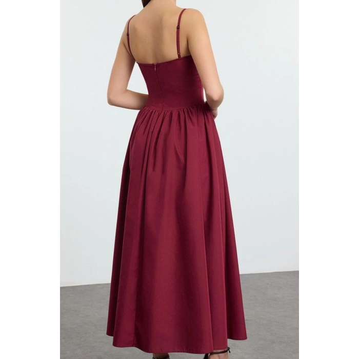 Kadın Moda Şık Midi Boy Kalp Yaka Fitted A-Kesim Poplin Dokuma Elbise