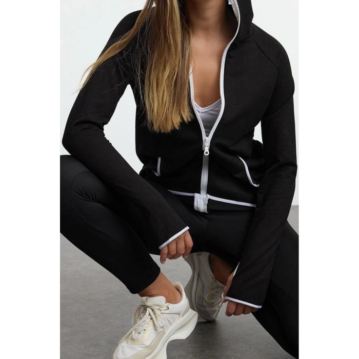 Kadın Kapüşonlu Reglan Kol Beyaz Biye ve Baş Parmak Delik Detaylı Örme Spor Sweatshirt