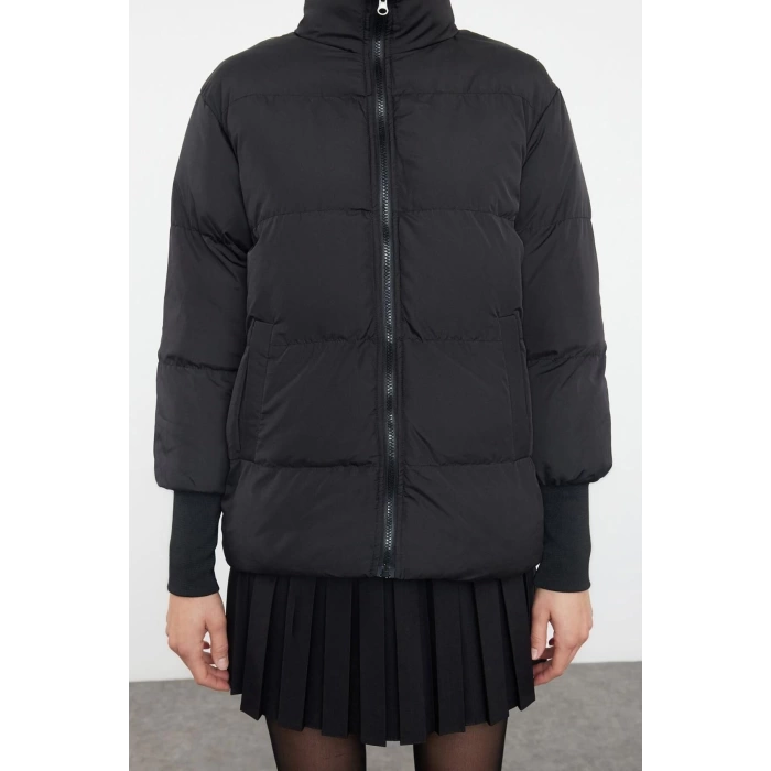 Kadın Moda Şık Regular Dik Yaka Midi Düz Astarlı Oversize Ribana Kollu Su İtici Şişme Mont