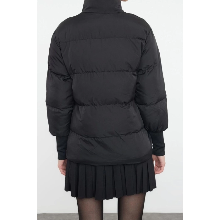 Kadın Moda Şık Regular Dik Yaka Midi Düz Astarlı Oversize Ribana Kollu Su İtici Şişme Mont