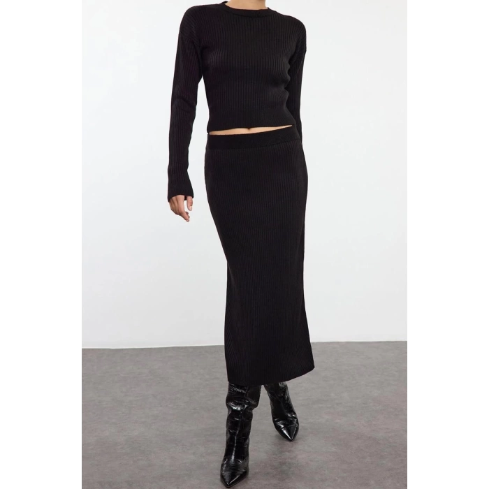 Womens Fashion Stylish Wide Leg Crop Length Long Sleeve Crop Skirt Knitwear Top-Bottom Set