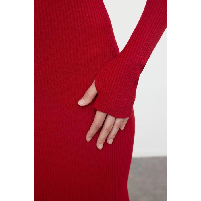 Women Fashion Stylish Midi Length Stand Collar Slim Knitwear Window Cut Out Dress