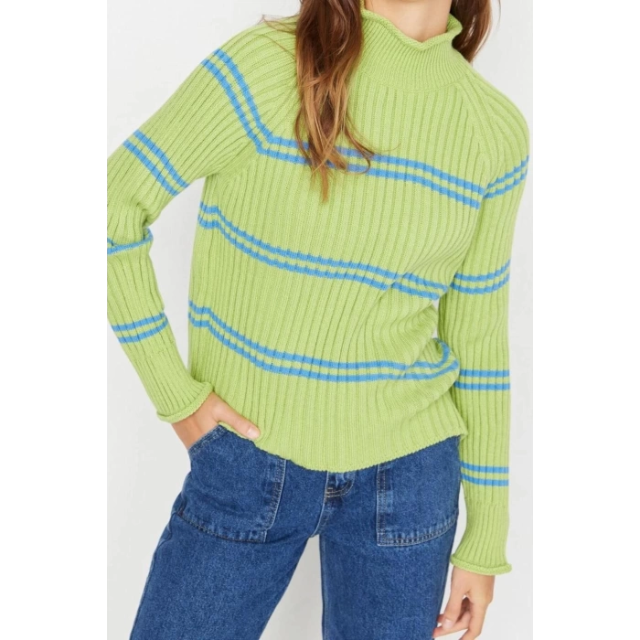 Women Fashion Stylish Stand Collar Raglan Sleeve Regular Striped Knitwear Sweater