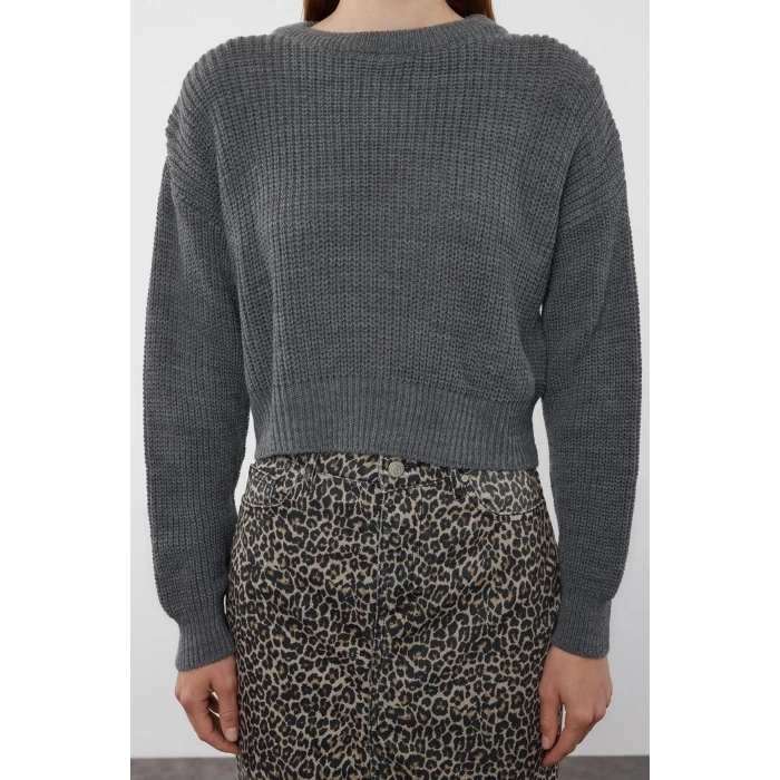 Women Fashion Stylish Crew Neck Low Sleeve Crop Super Basic Knitwear Sweater