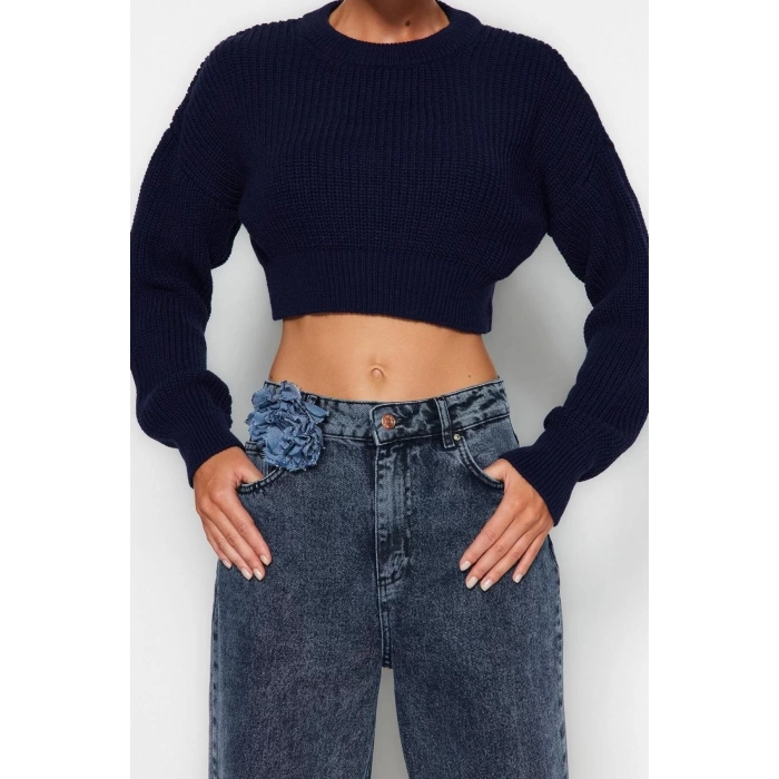 Women Fashion Stylish Crew Neck Low Sleeve Crop Super Basic Knitwear Sweater