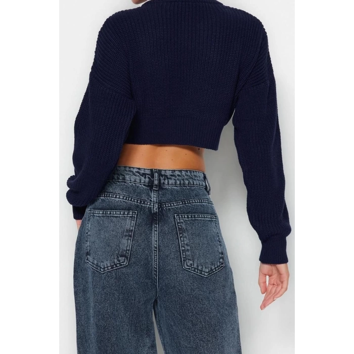 Women Fashion Stylish Crew Neck Low Sleeve Crop Super Basic Knitwear Sweater