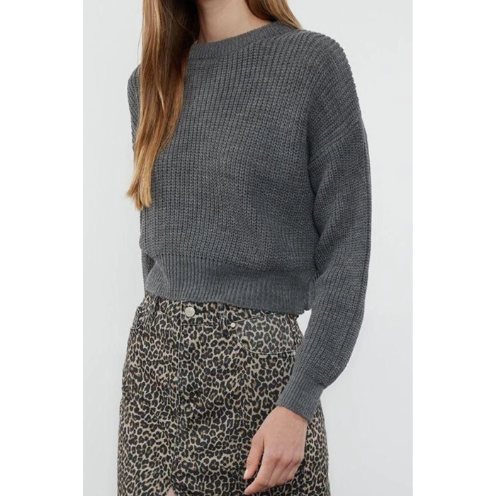 Women Fashion Stylish Crew Neck Low Sleeve Crop Super Basic Knitwear Sweater