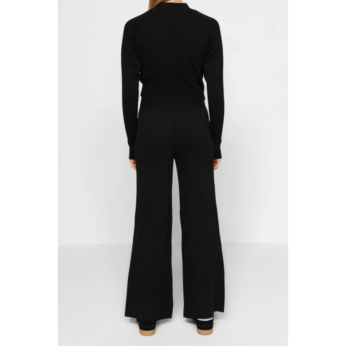 Womens Fashion Stylish Tube Leg Crop Length Long Sleeve Crop Finger Detailed Knitwear Top-Bottom Set