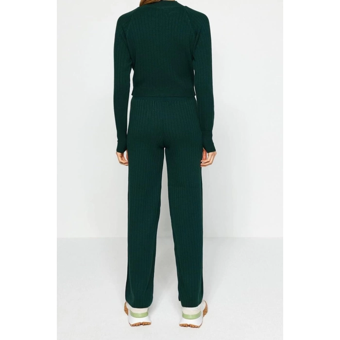 Womens Fashion Stylish Tube Leg Crop Length Long Sleeve Crop Finger Detailed Knitwear Top-Bottom Set