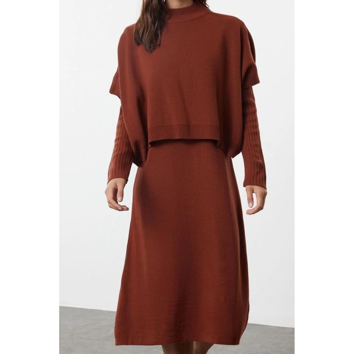 Kadın Moda Şık Midi Boy Dik Yaka Oversize Geniş Kalıp Triko Süveterli Elbise