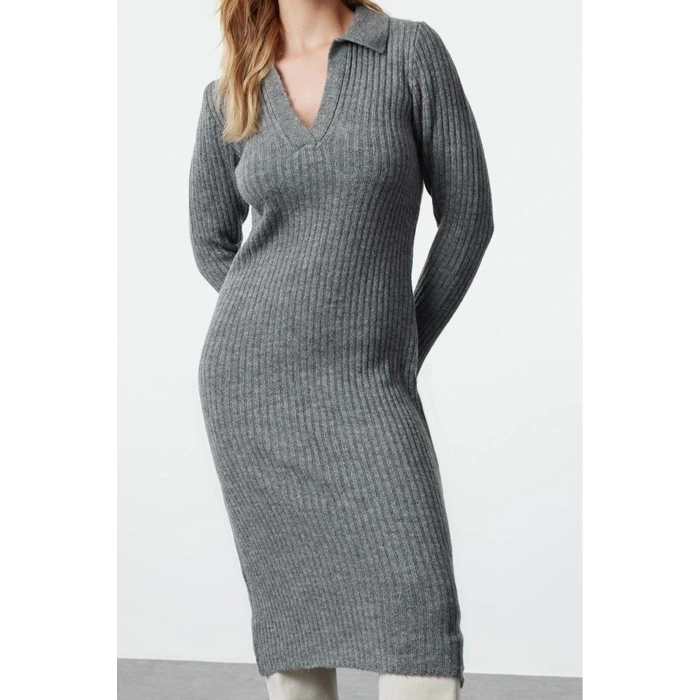 Kadın Moda Şık Midi Boy Polo Yaka Regular Triko Yumuşak Dokulu Elbise