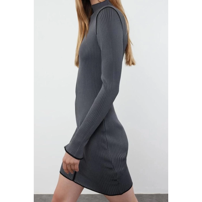 Women Fashion Stylish Mini Length Stand Collar Slim Brown Knitwear Contrast Color Dress