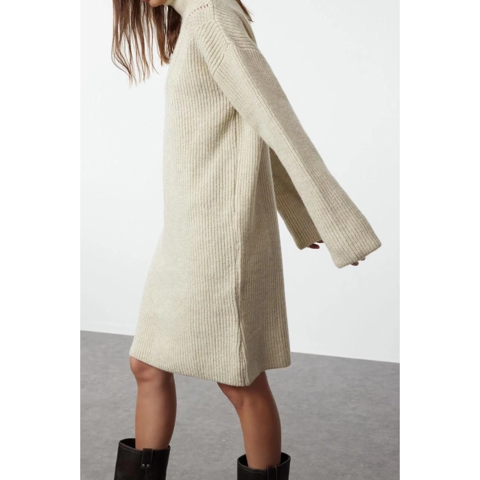 Kadın Moda Şık Mini Boy Dik Yaka Regular Triko Yumuşak Dokulu Kazak Elbise