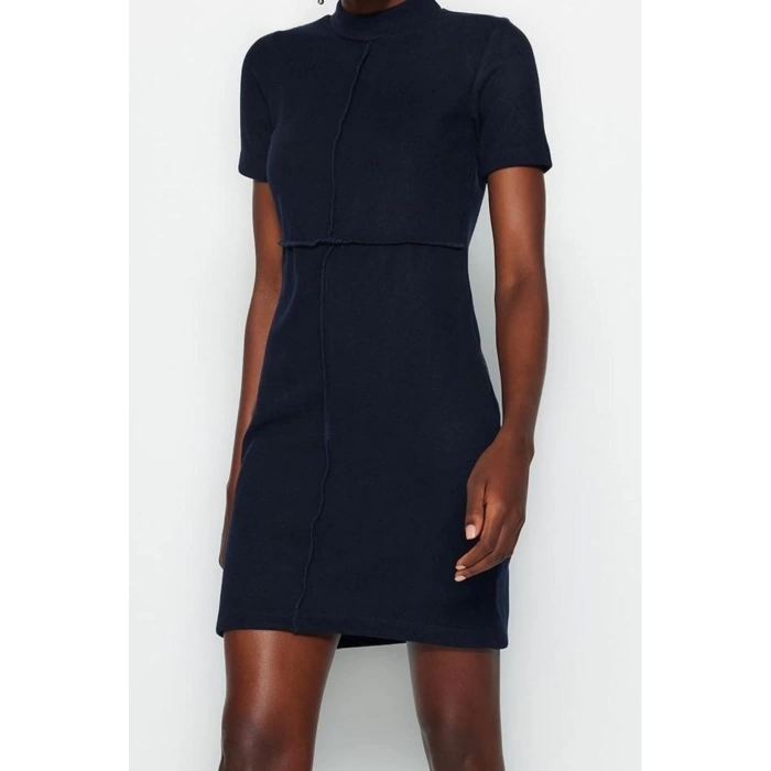 Kadın Moda Şık Mini Boy Dik Yaka Regular A Kesim Çan Form Selanik Triko Görünümlü Örme Elbise