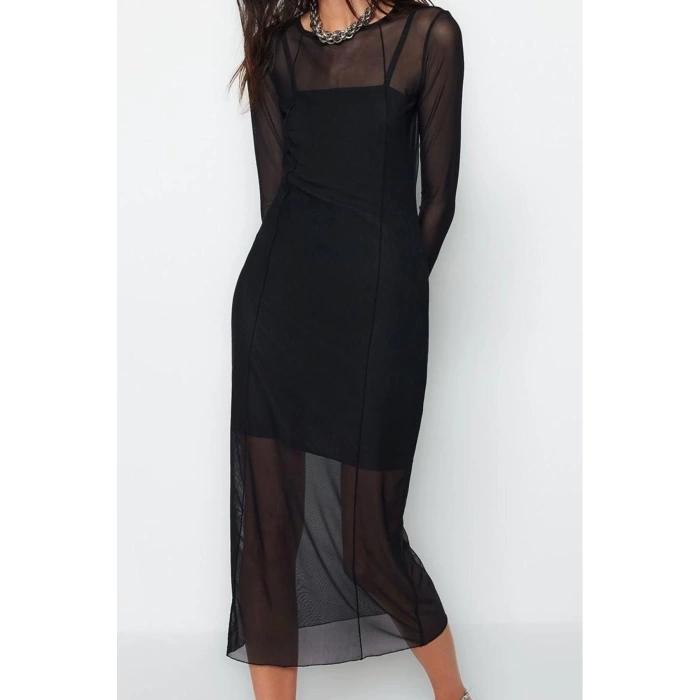 Kadın Moda Şık Midi Boy Bisiklet Yaka Slim Tül Astarlı Vücuda Oturan Örme Elbise