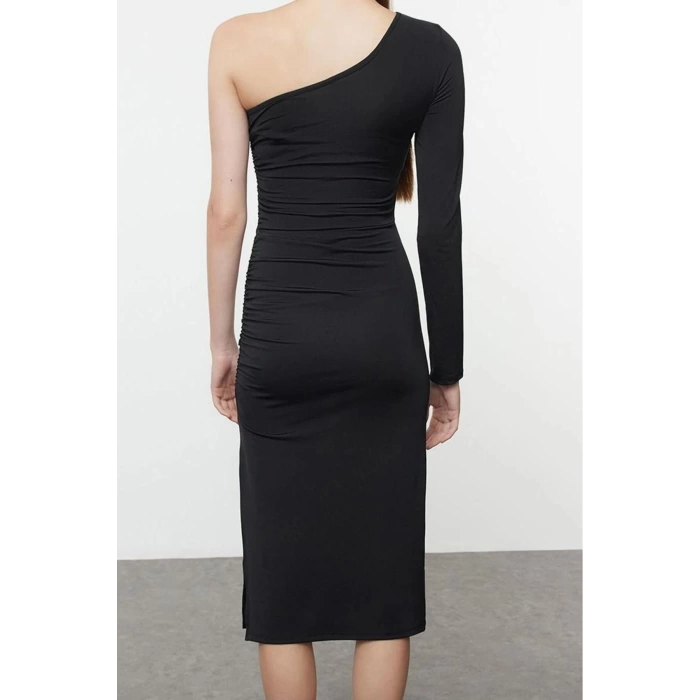Kadın Moda Şık Midi Boy Asimetrik Yaka Slim Tek Kol Büzgülü Vücuda Oturan Örme Elbise
