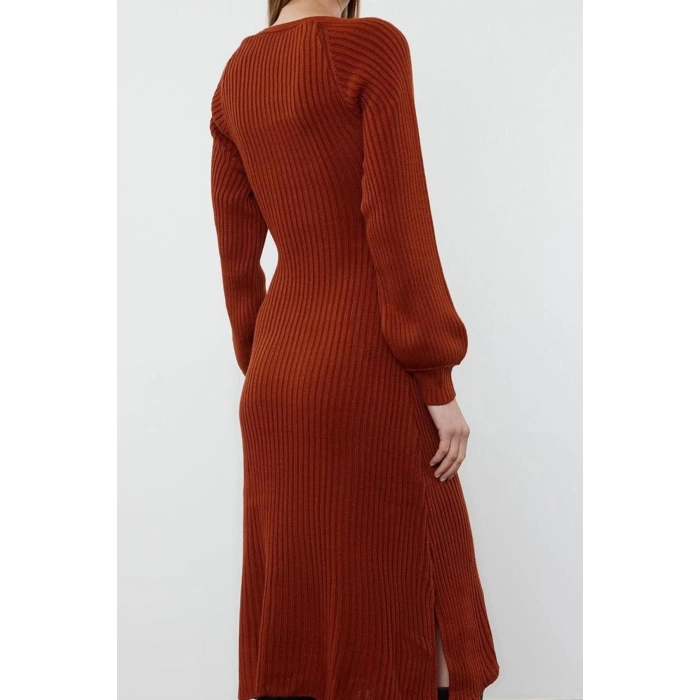 Kadın Moda Şık Midi Boy Kalp Yaka Slim Triko Elbise