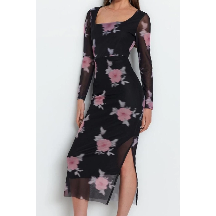 Kadın Moda Şık Midi Boy Kare Yaka Slim Tül Çiçekli Vücuda Oturan Esnek Örme Kalem Elbise