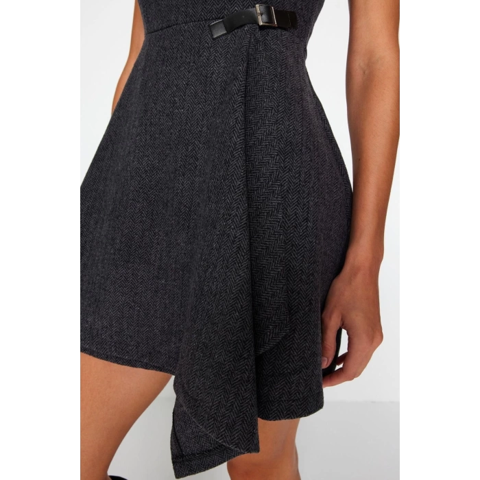 Kadın Moda Şık Mini Boy Bisiklet Yaka Regular A Kesim Eteği Asimetrik Dokuma Elbise
