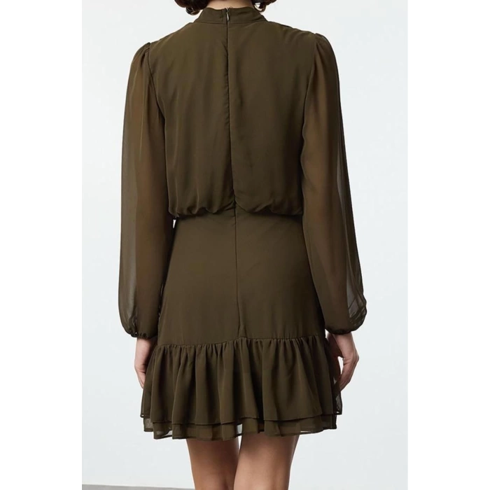Kadın Moda Şık Mini Boy Dik Yaka Regular Eteği Volanlı Şifon Dokuma Kışlık Elbise