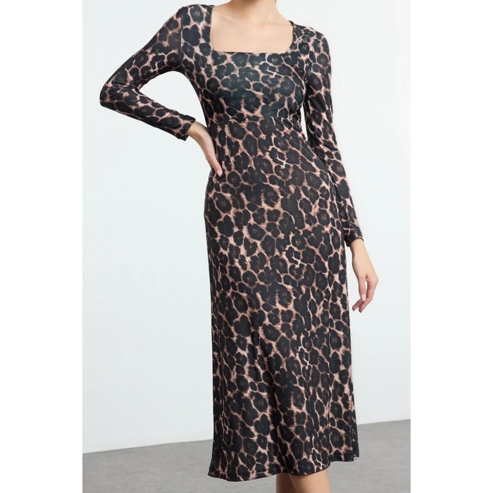 Women Fashion Stylish Maxi Length Square Neck Slim Leopard Print Flounce Fitted Stretchy Knitted Dress