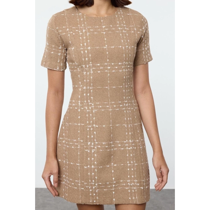 Women Fashion Stylish Mini Length Crew Neck Regular Plaid Checkered Straight Cut Tweed Woven Dress