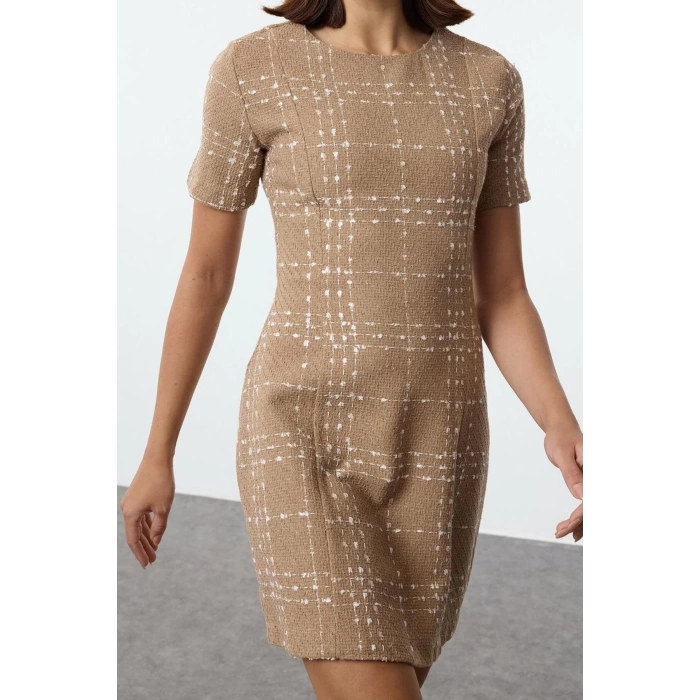 Women Fashion Stylish Mini Length Crew Neck Regular Plaid Checkered Straight Cut Tweed Woven Dress