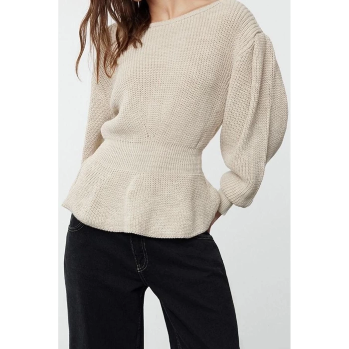 Women Fashion Stylish Boat Neck Balloon Sleeve Regular Flounce Knitwear Sweater