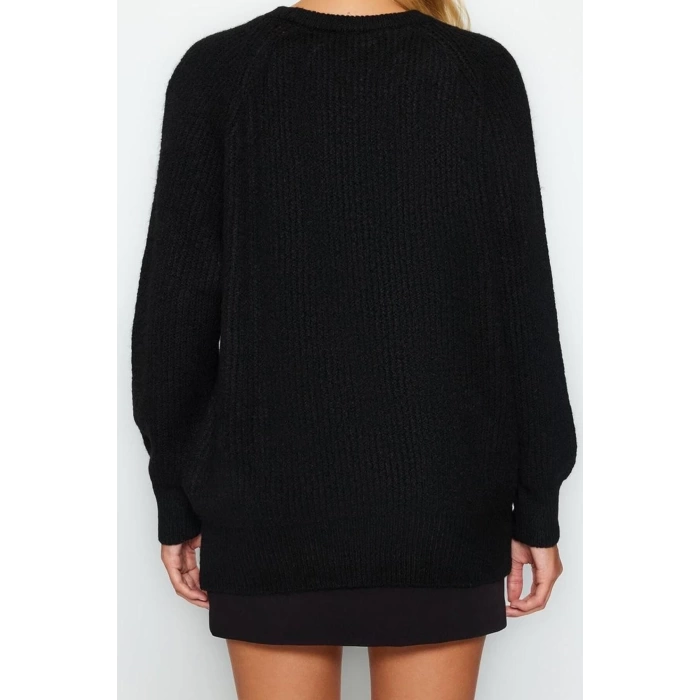 Womens Fashion Stylish Crew Neck Standard Sleeve Regular Soft Texture Stone Detailed Knitwear Sweater
