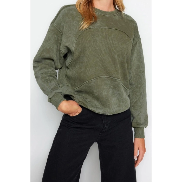 Kadın Regular Bisiklet Yaka Düşük Kol Regular Eskitme Kalın İçi Polarlı Geniş Kalıp Örme Sweatshirt