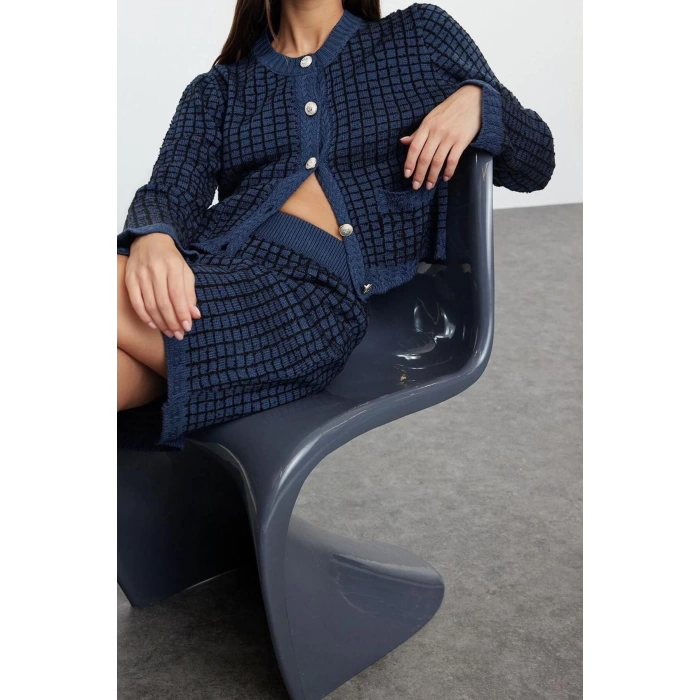Womens Fashion Stylish Regular Length Long Sleeve Knitted Detailed Knitwear Top-Bottom Set