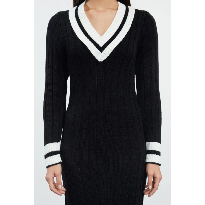 Women Fashion Stylish Midi Length V Neck Regular Knit Color Block Dress