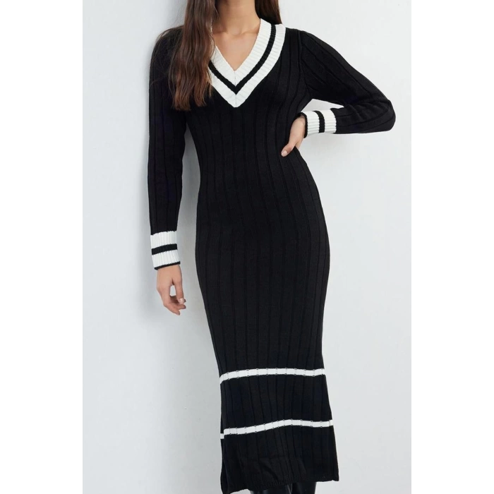 Women Fashion Stylish Midi Length V Neck Regular Knit Color Block Dress
