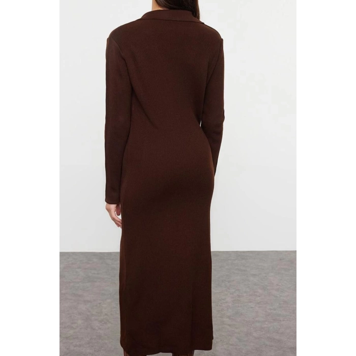 Women Fashion Stylish Midi Length Double Breasted Regular Knitted Plain Dress