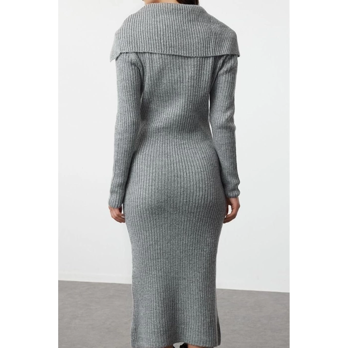 Women Fashion Stylish Midi Length Carmen Collar Regular Knitwear Soft Texture Turn-down Collar Dress