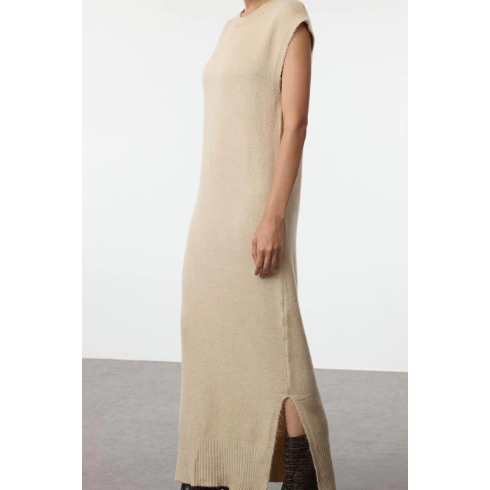 Women Fashion Stylish Maxi Length Crew Neck Regular Knitwear Soft Texture Slit Detailed Vest Dress