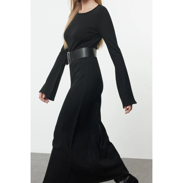 Women Fashion Stylish Maxi Length Crew Neck Regular Knitted Belted Dress