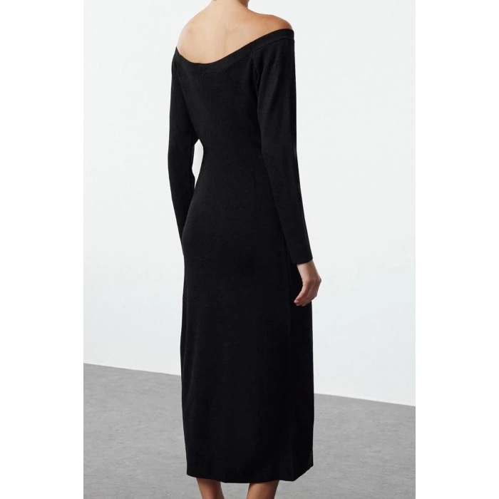 Women Fashion Stylish Midi Length Boat Neck Regular Knitted Dress