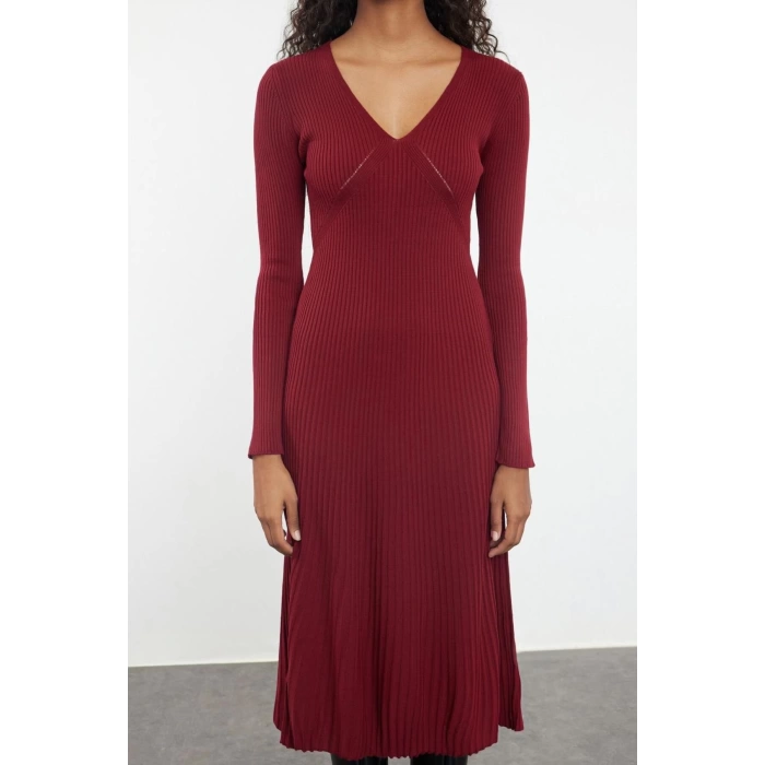 Women Fashion Stylish Midi Length V Neck Regular Knitwear Ruffle Hem Dress