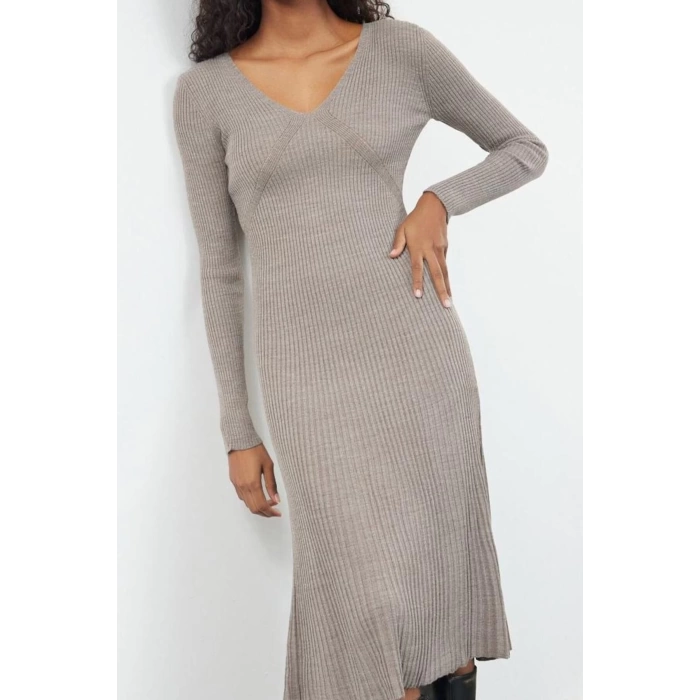 Women Fashion Stylish Midi Length V Neck Regular Knitwear Ruffle Hem Dress